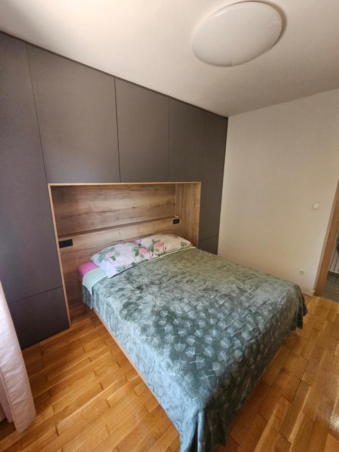 Nona Apartamento Zadar Exterior foto